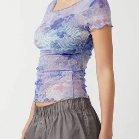 Free People Intimately sheer floral top. NWT - Picture 3 of 10